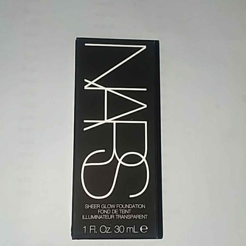 NARS foundation makeup